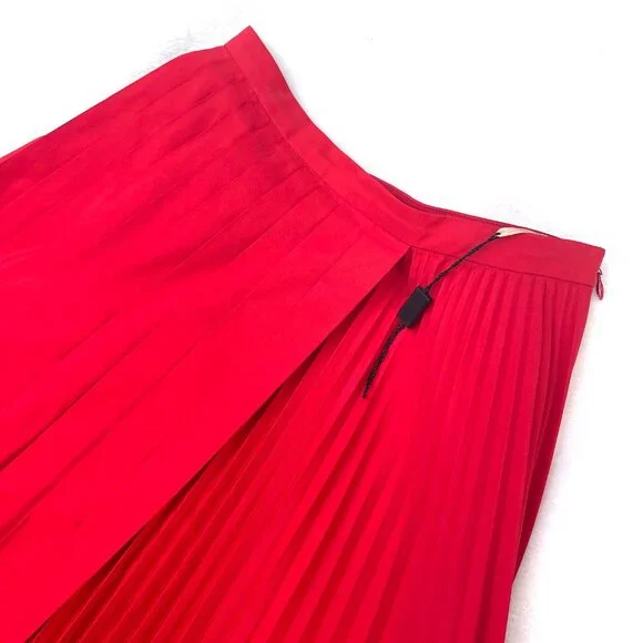 Auc NWOT $2500 Valentino Pleated Midi Skirt in True Red - Picture 7 of 16